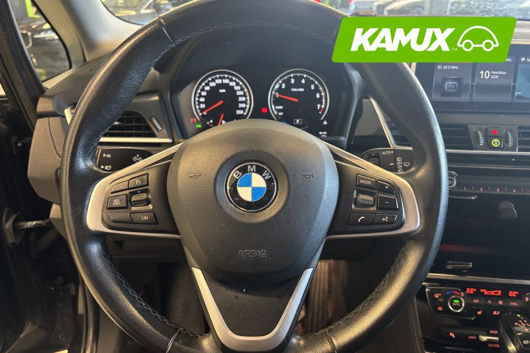 BMW 225 2019