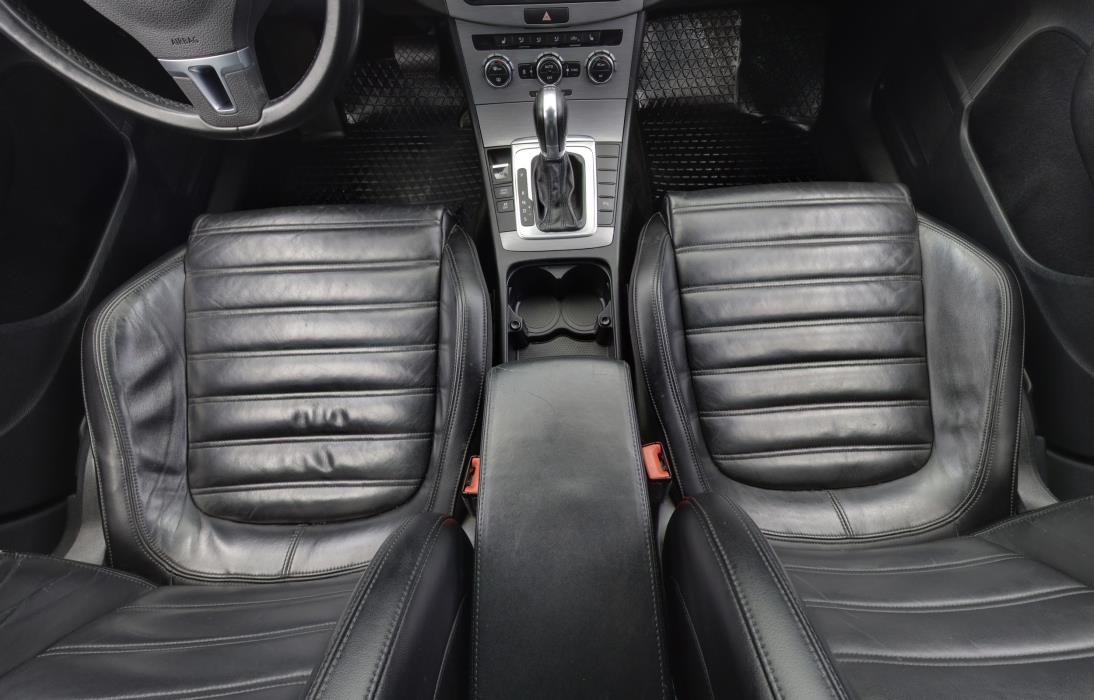 Volkswagen Passat 2011