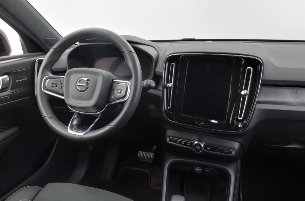 Volvo XC40 2023