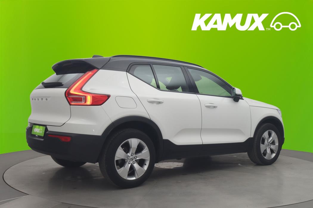 Volvo XC40 2021