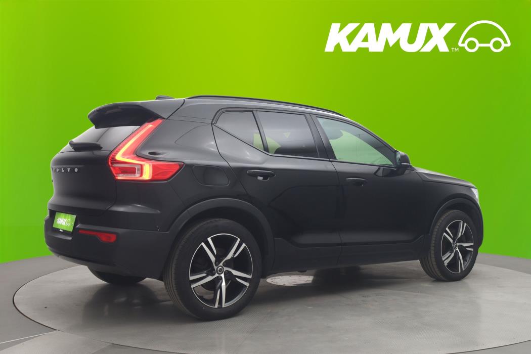 Volvo XC40 2021