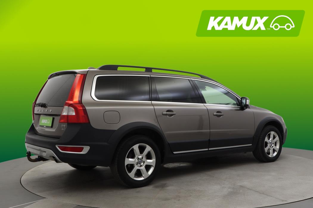 Volvo XC70 2011