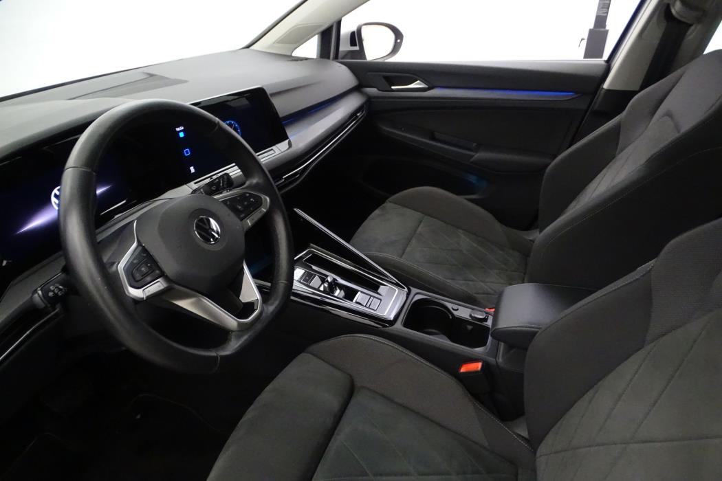 Volkswagen Golf 2023