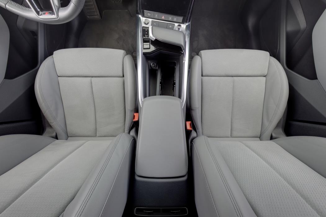 Audi e-tron 2023