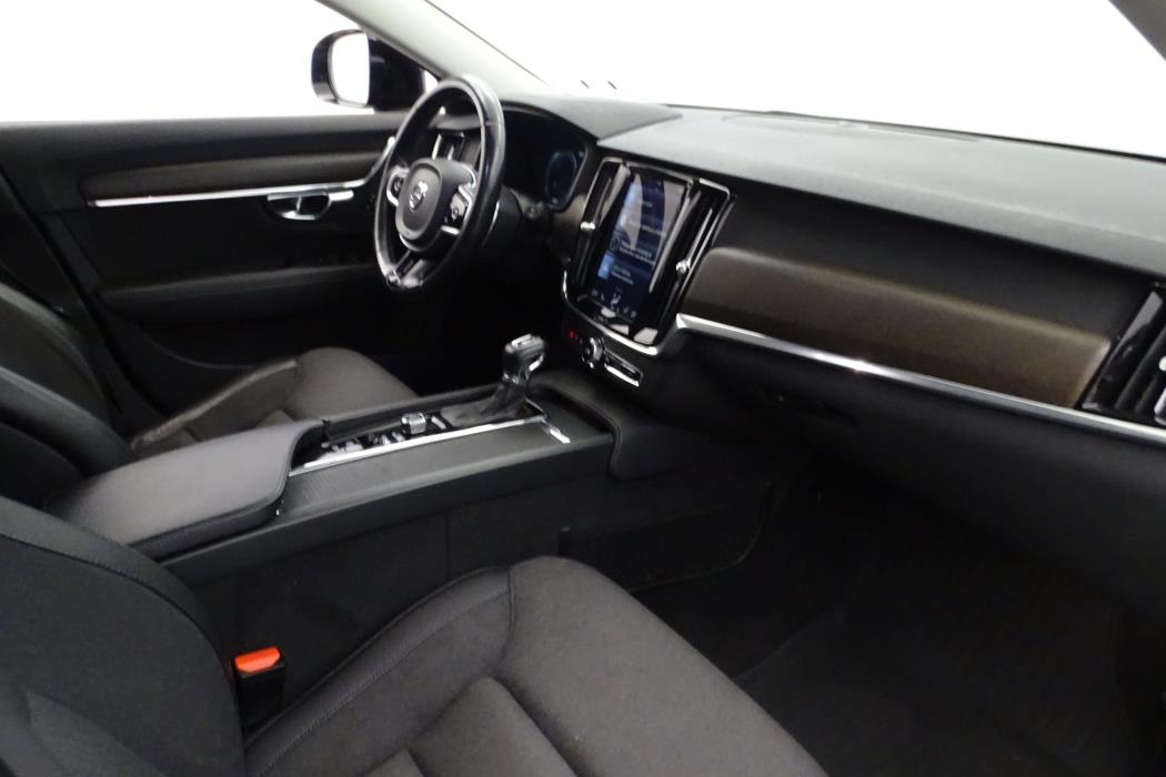 Volvo V90 Cross Country 2017