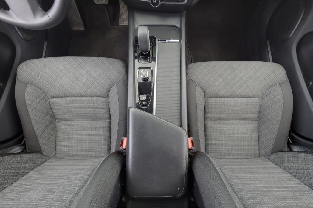 Volvo V60 Cross Country 2023