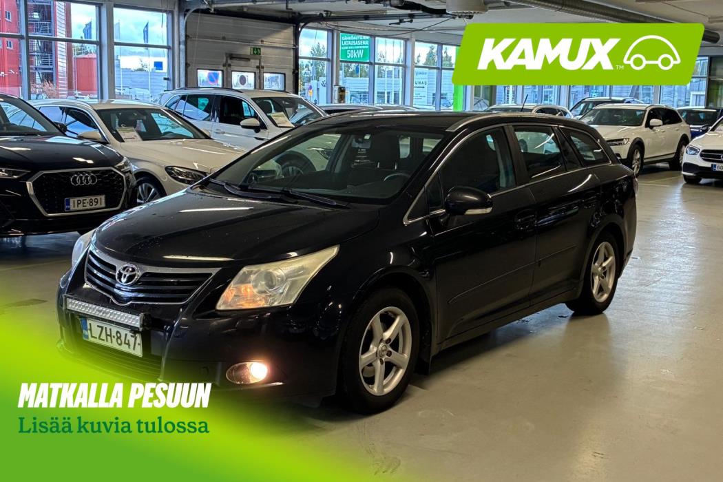 Toyota Avensis 2011