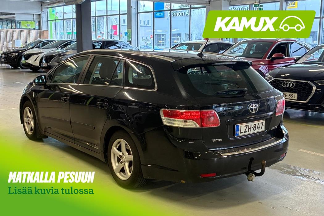 Toyota Avensis 2011
