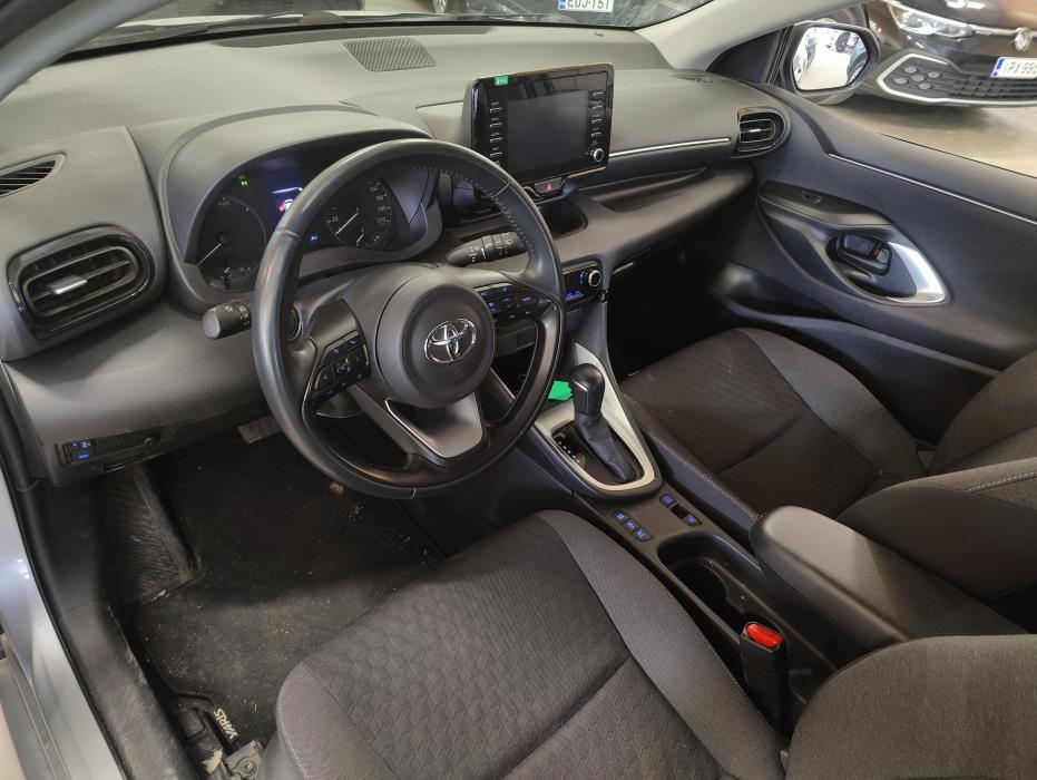Toyota Yaris 2023