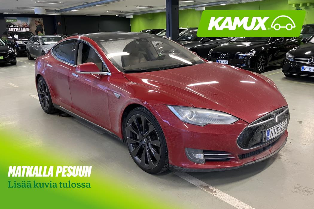 Tesla Model S 2015