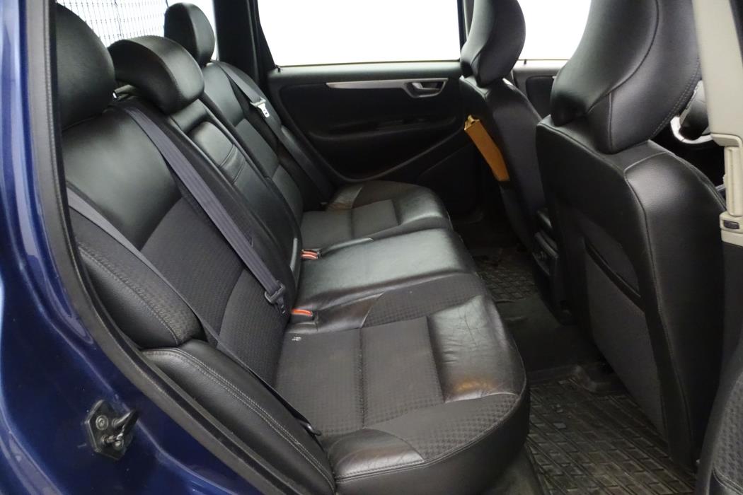 Volvo V70 2004