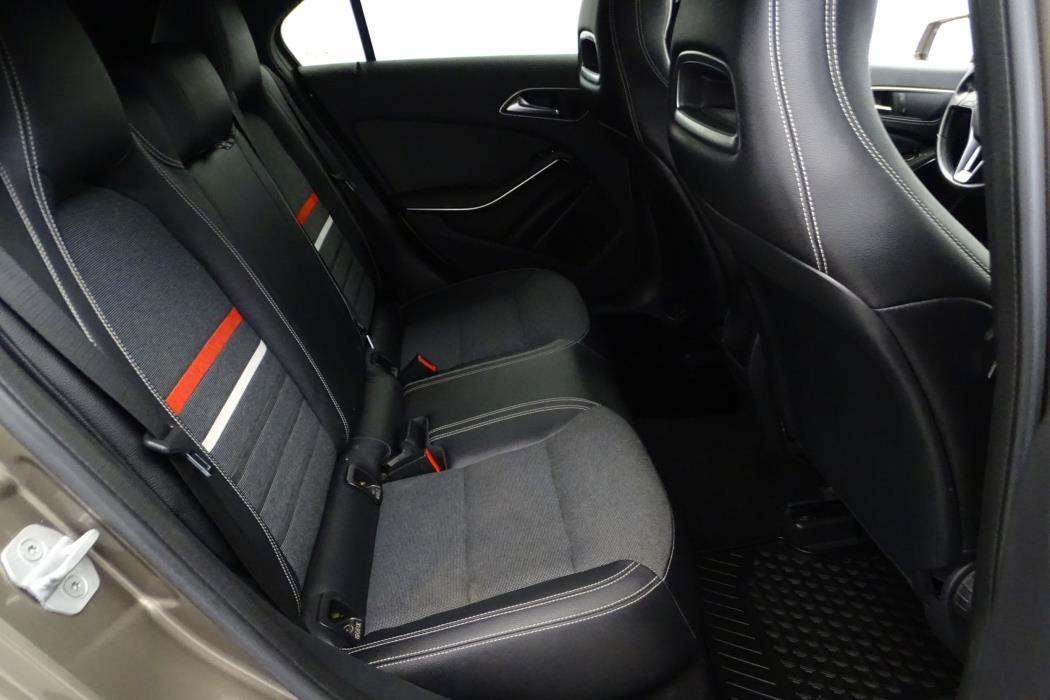 Mercedes-Benz A 2014