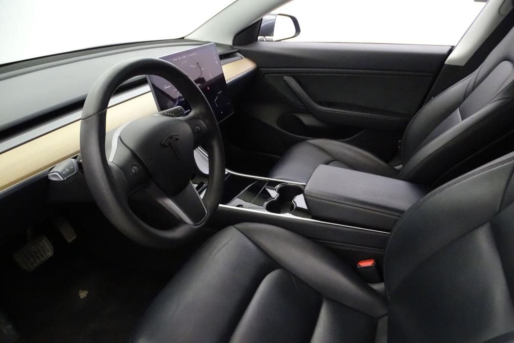 Tesla Model 3 2019