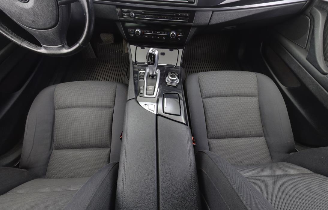 BMW 520 2015