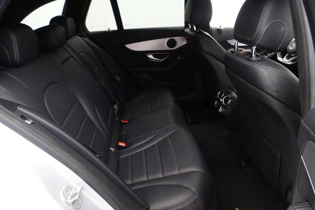 Mercedes-Benz C 2015