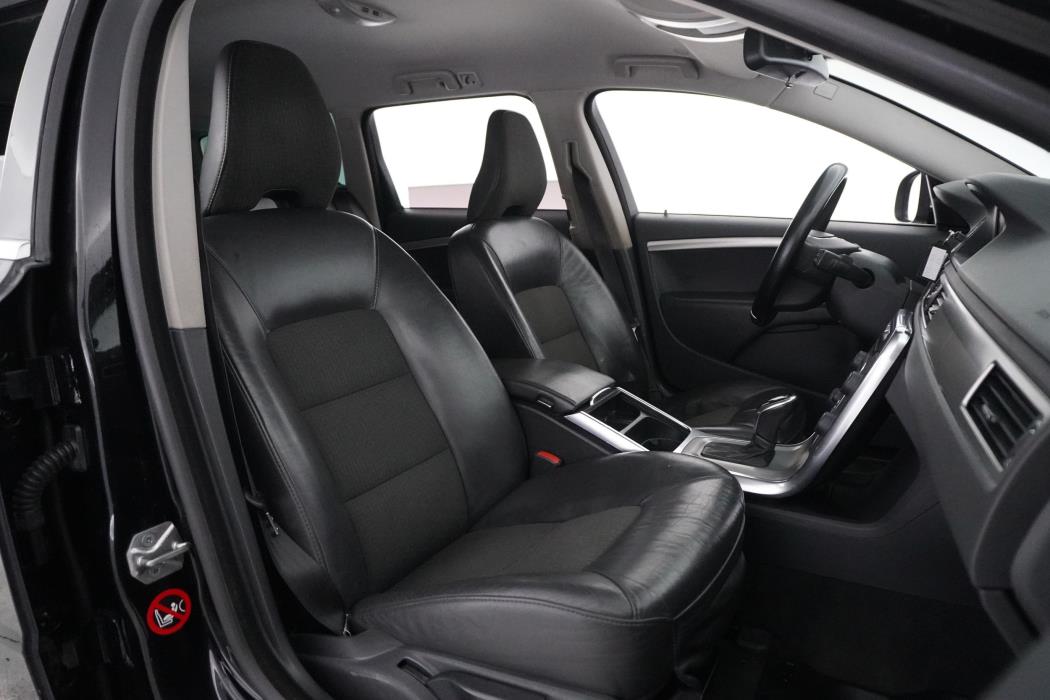 Volvo V70 2014