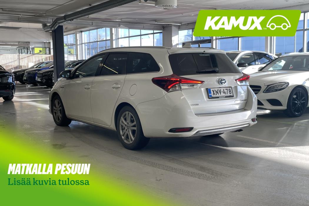 Toyota Auris 2016