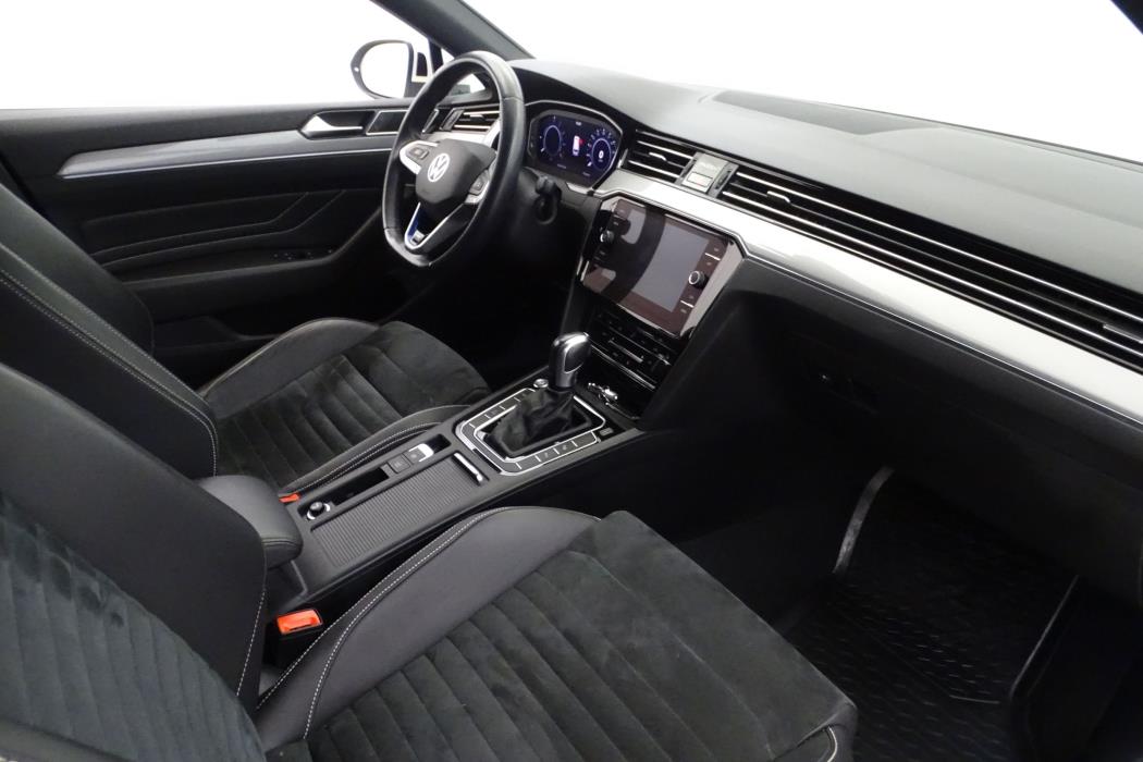 Volkswagen Passat 2021