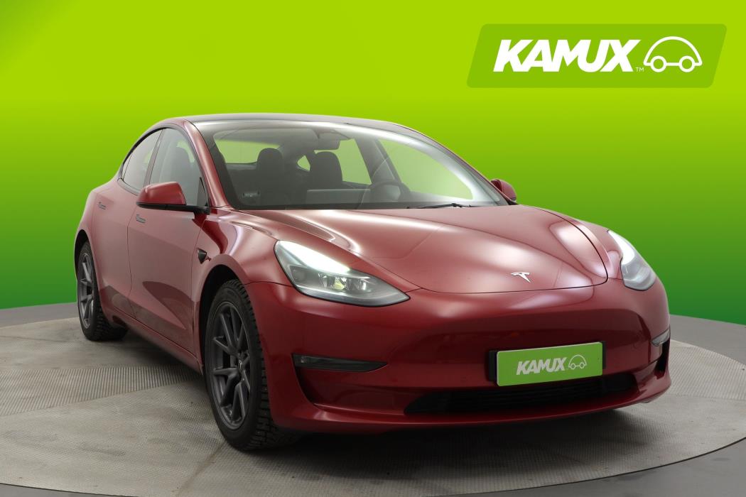 Tesla Model 3 2022