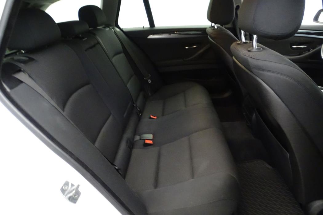 BMW 520 2013