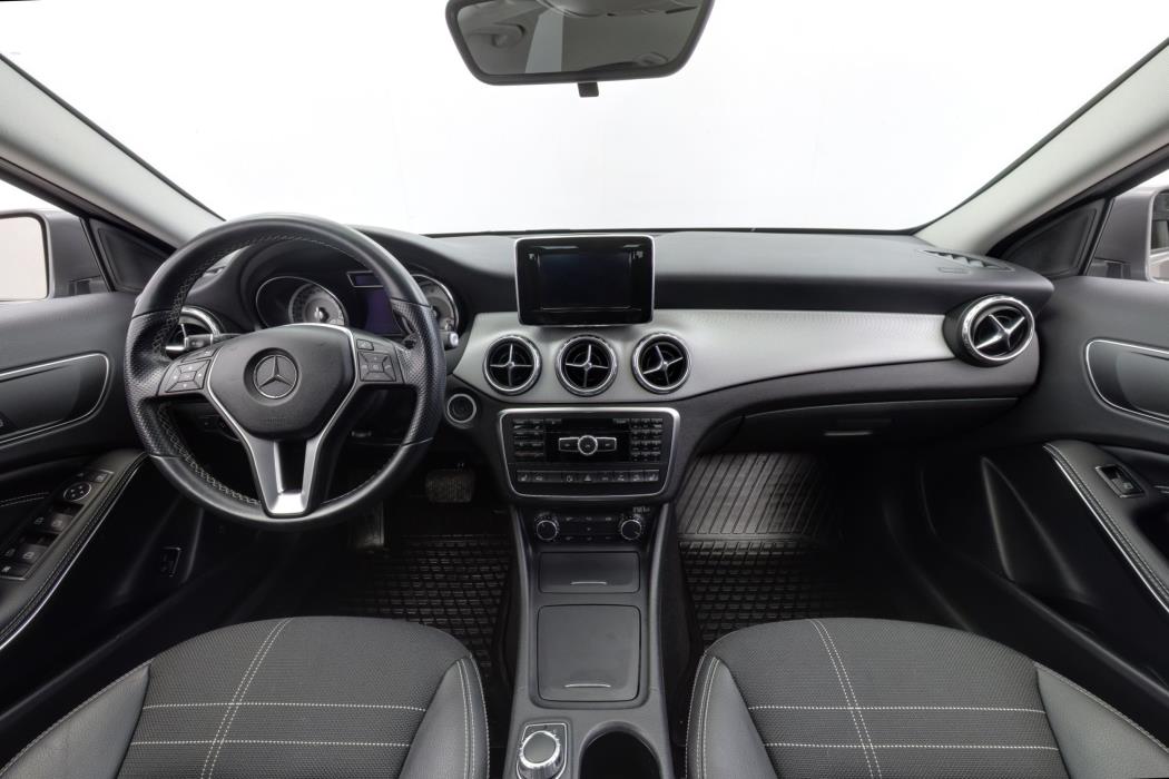 Mercedes-Benz GLA 2014