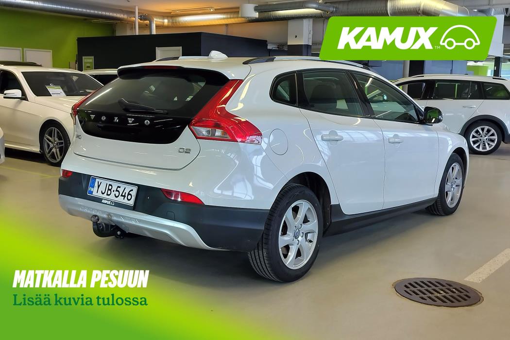 Volvo V40 Cross Country 2015