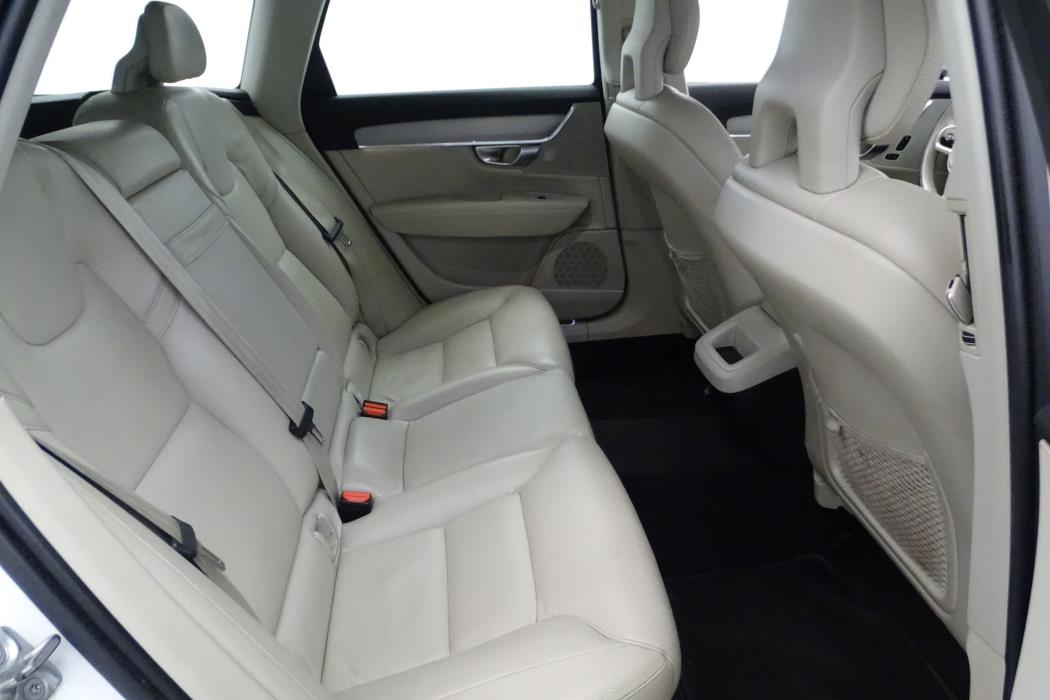 Volvo V90 2017