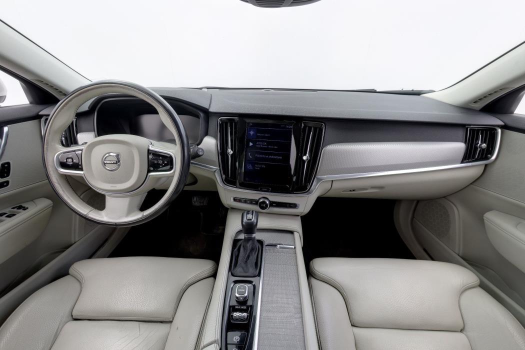 Volvo V90 2017