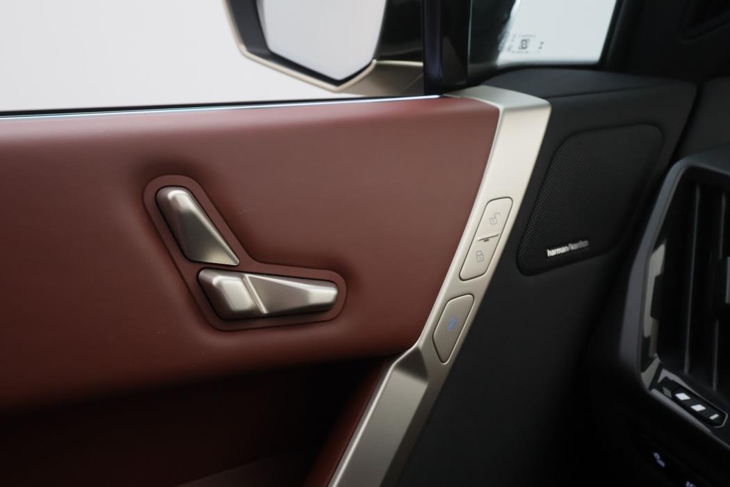 BMW iX 2022