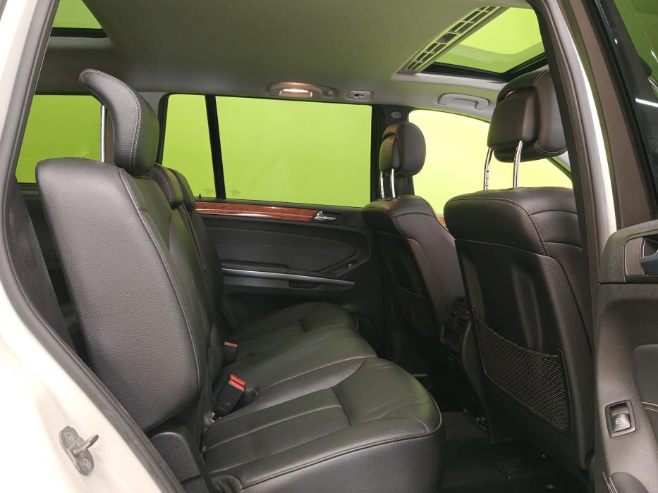 Mercedes-Benz GL 2010