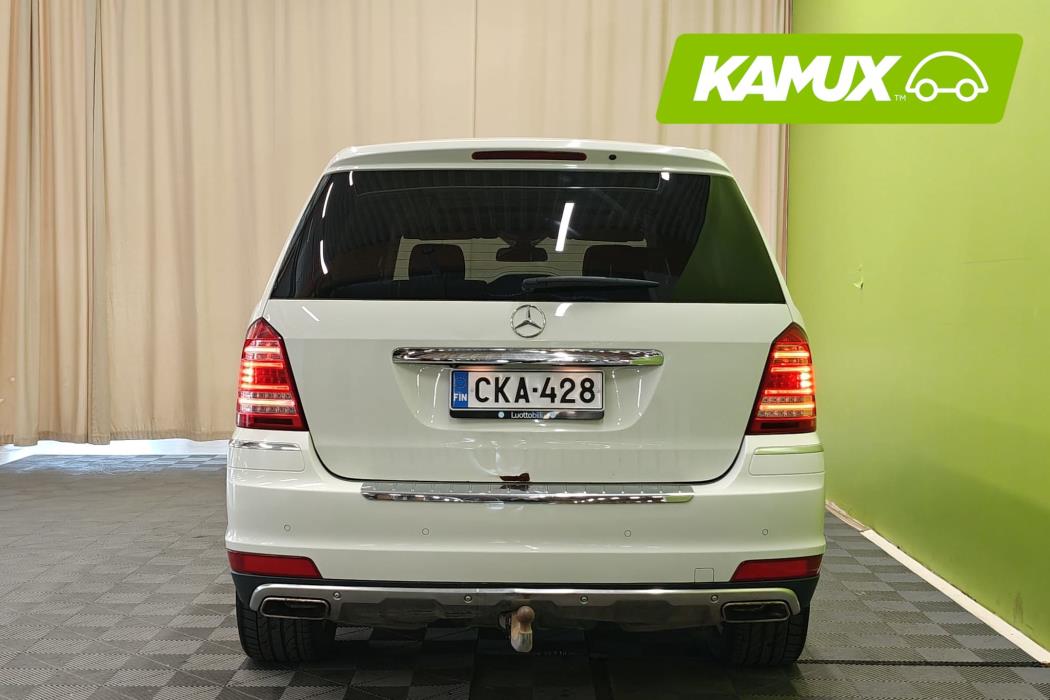 Mercedes-Benz GL 2010