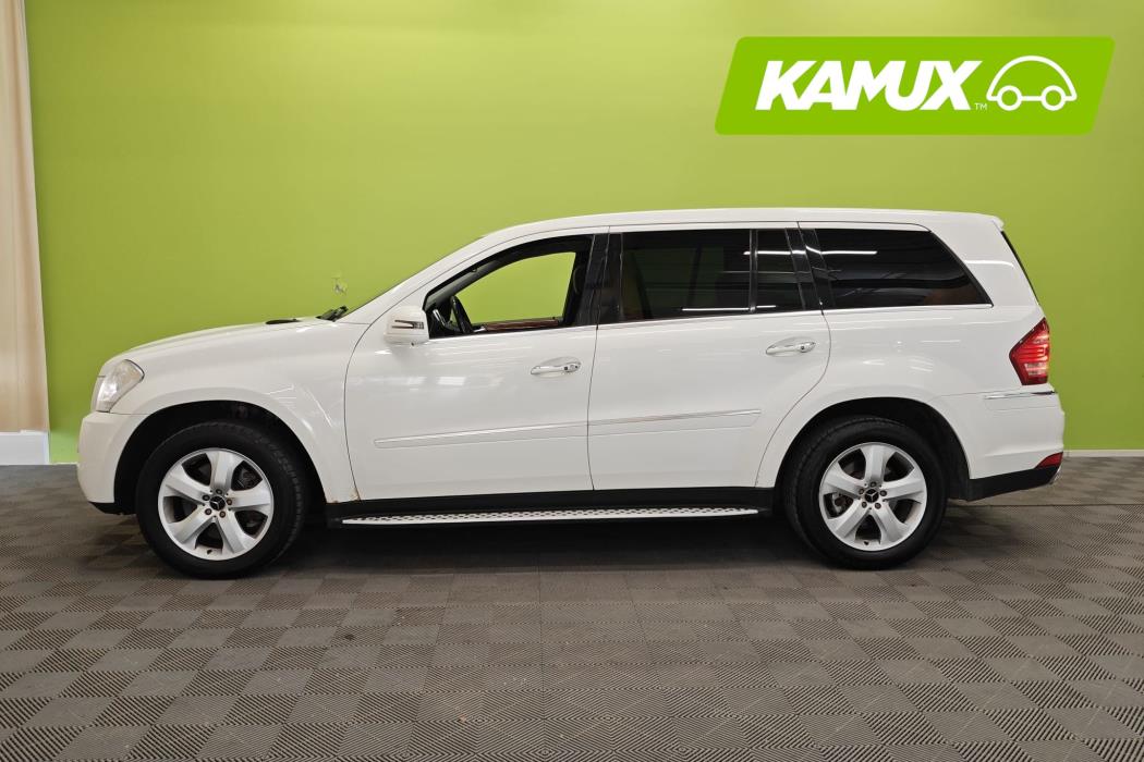 Mercedes-Benz GL 2010