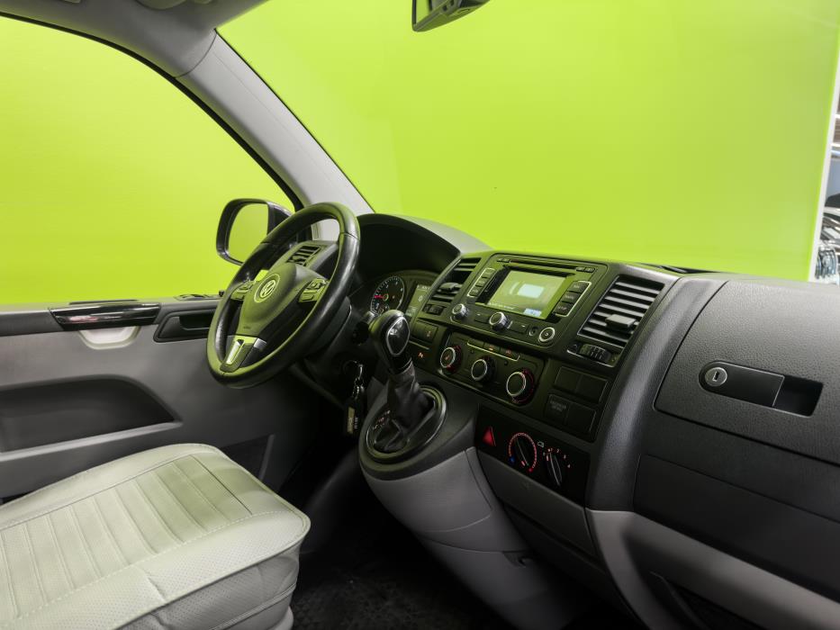 Volkswagen Transporter 2015