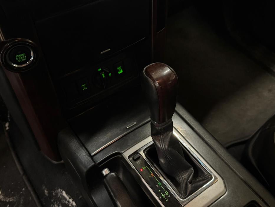 Toyota Land Cruiser 2014