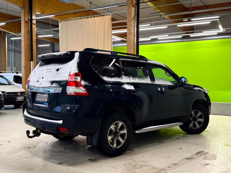 Toyota Land Cruiser 2014