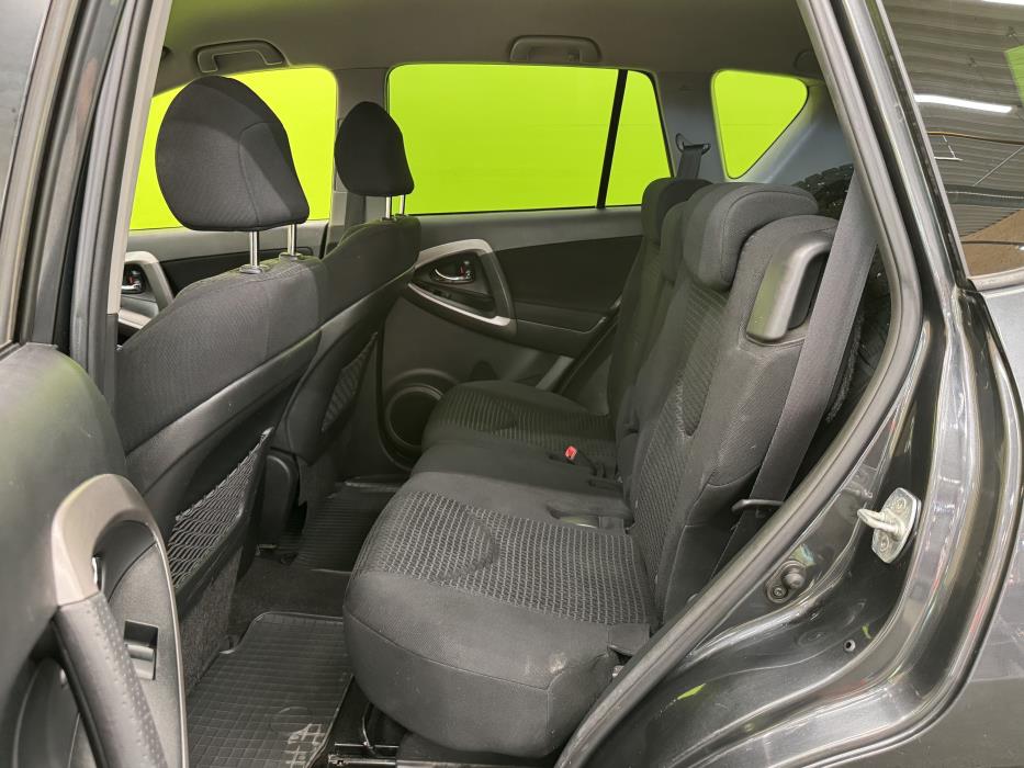 Toyota RAV4 2009