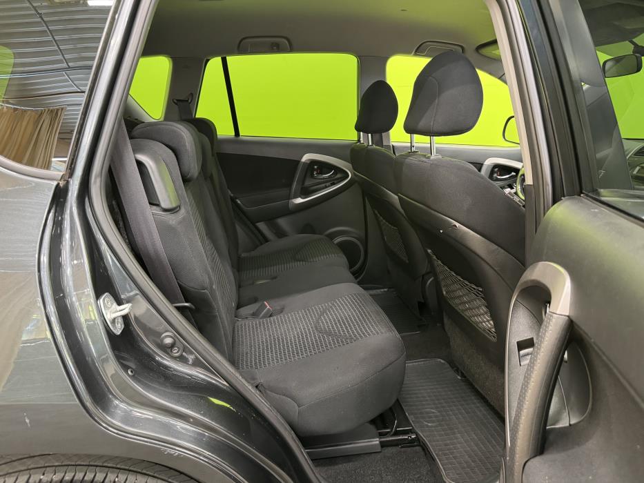 Toyota RAV4 2009