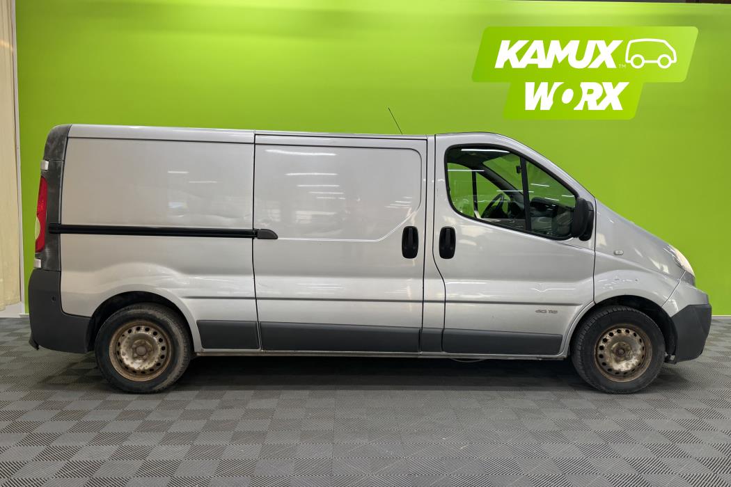 Renault Trafic 2011