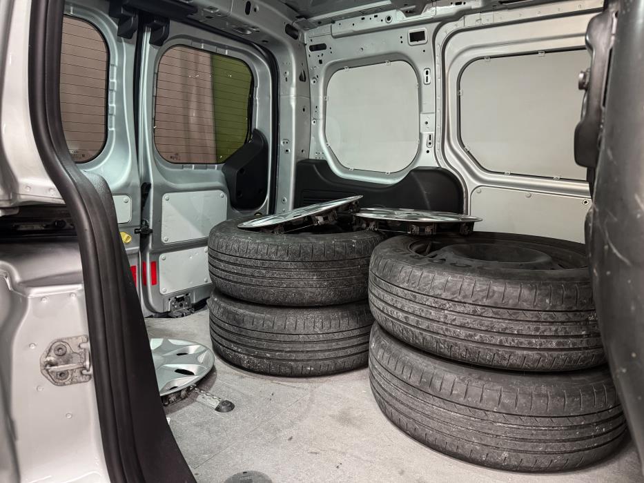 Ford Transit Connect 2014