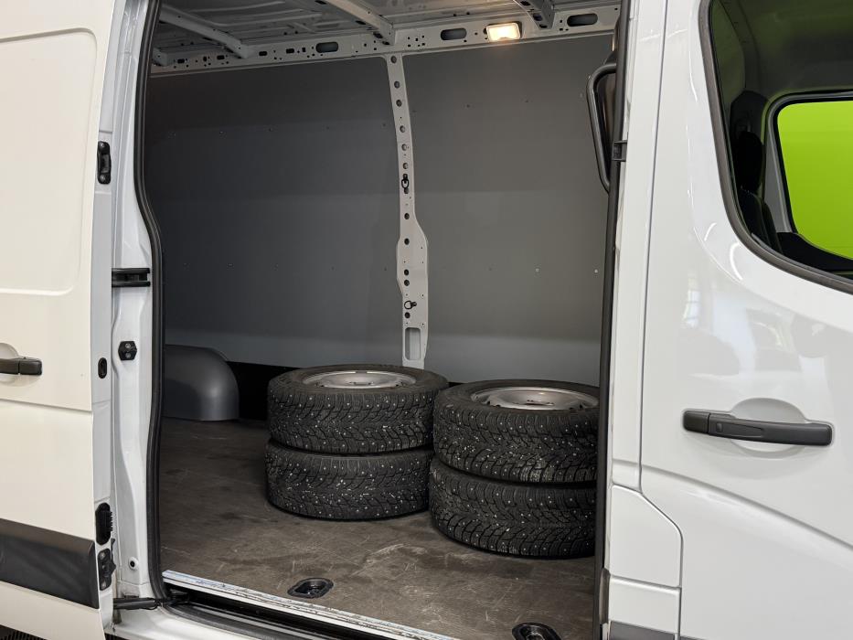 Nissan Interstar 2023