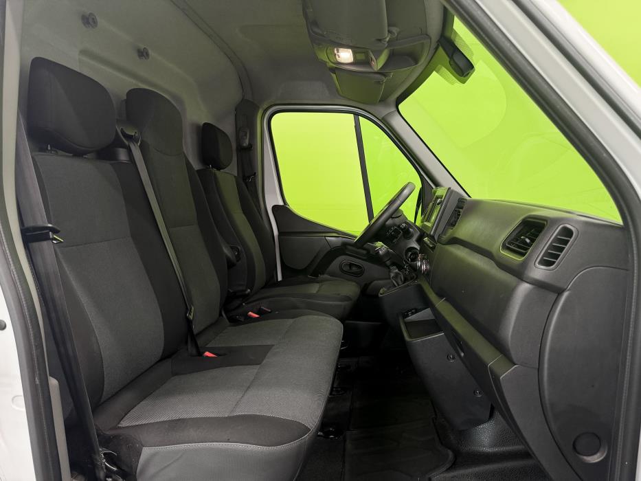 Renault Master 2021