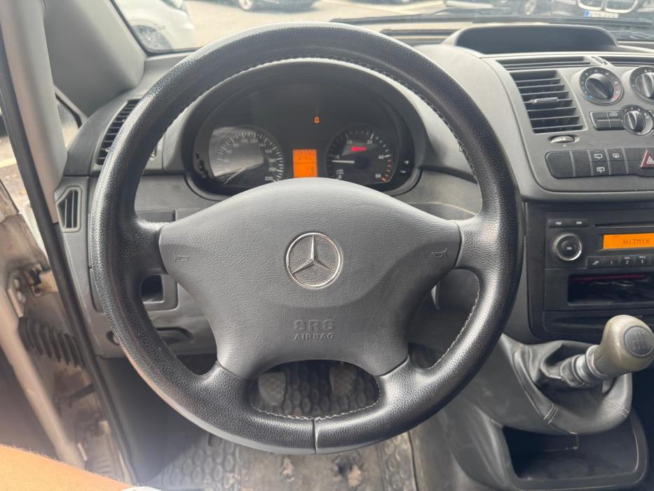 Mercedes-Benz Vito 2011