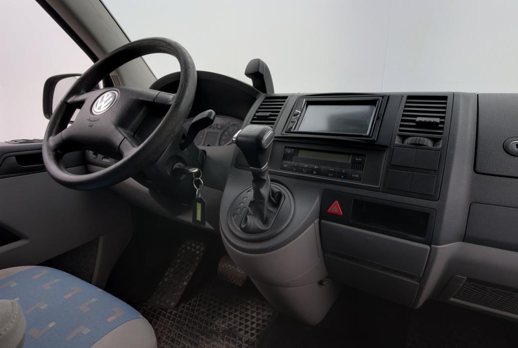 Volkswagen Caravelle 2006
