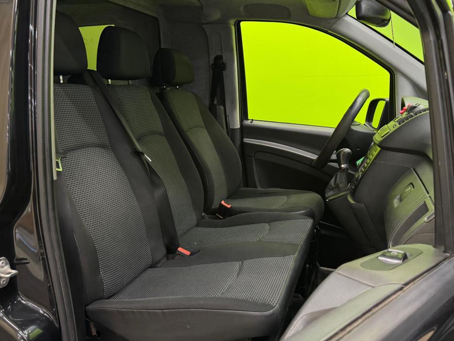 Mercedes-Benz Vito 2012