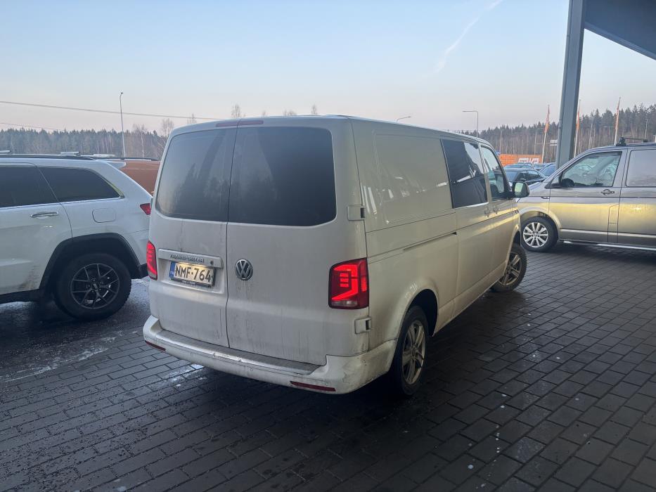 Volkswagen Transporter 2021