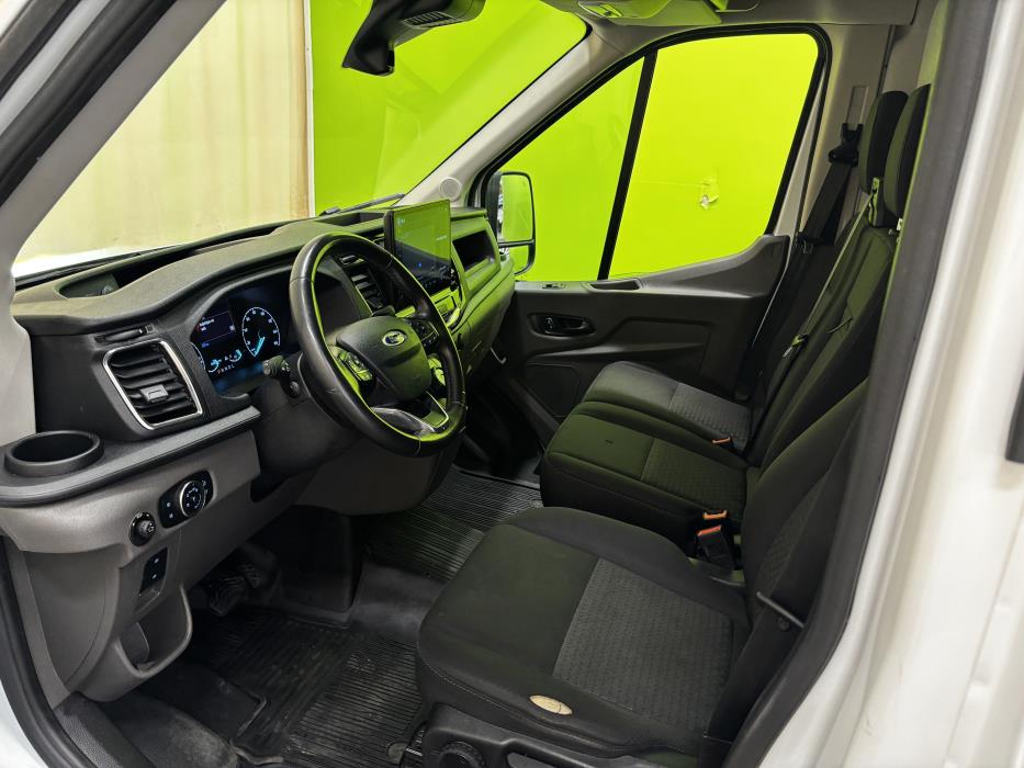 Ford Transit 2023
