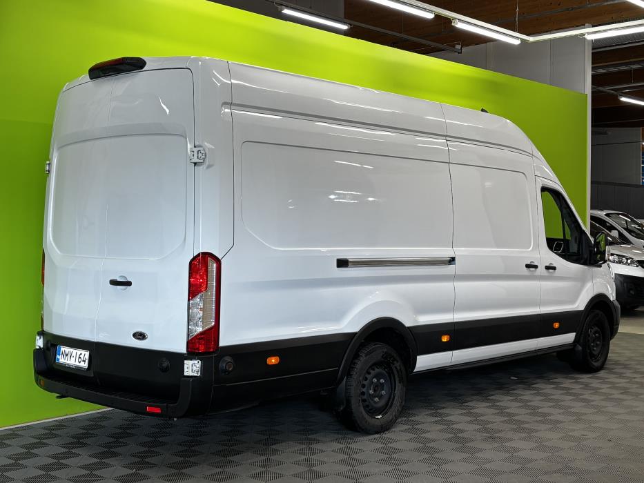 Ford Transit 2023