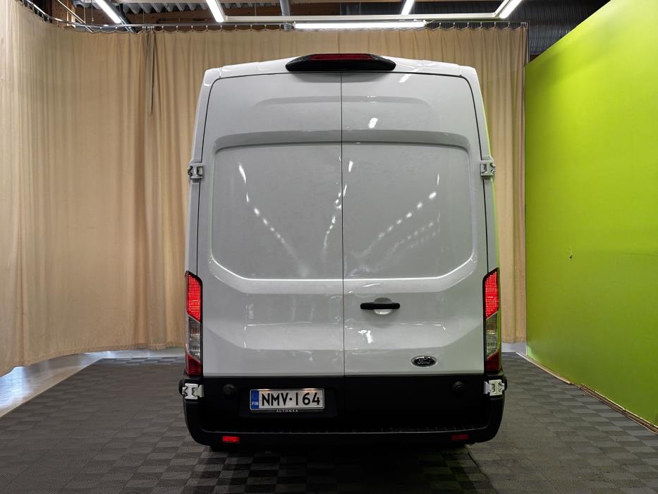 Ford Transit 2023