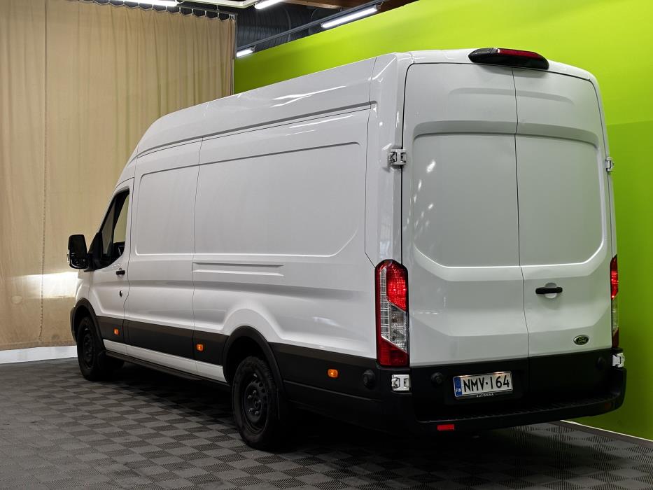 Ford Transit 2023