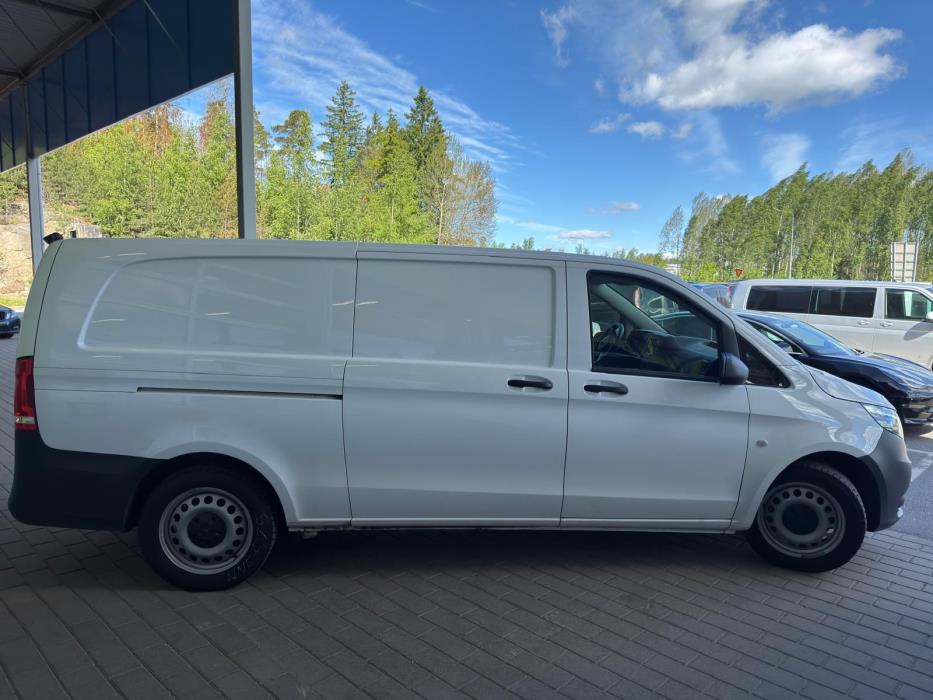 Mercedes-Benz Vito 2023
